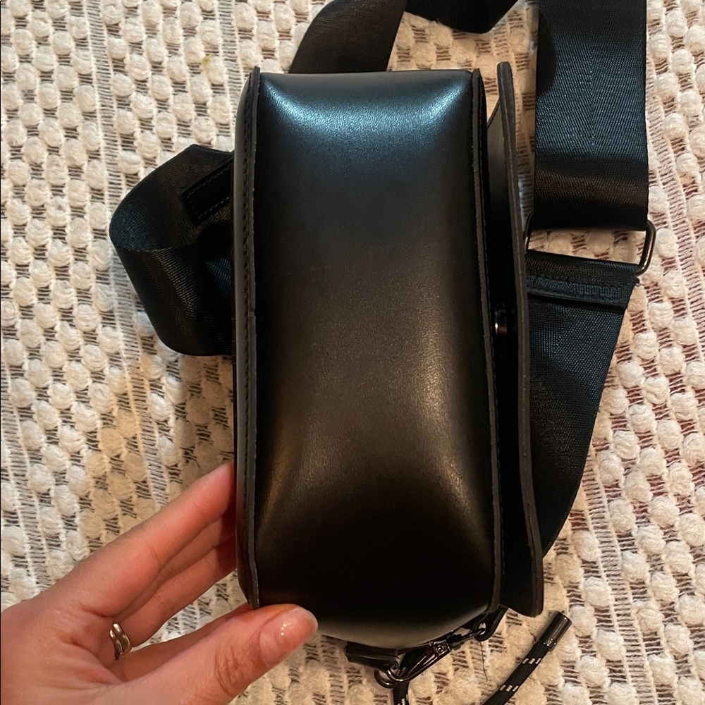 Claudia Canova Faux Leather Crossbody Bag with Adjustable Strap - Picture 10 of 14